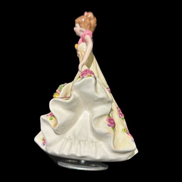 Vintage Schmid Yamada Originals Musical Porcelain Victorian Woman, Music Box - Picture 4 of 7